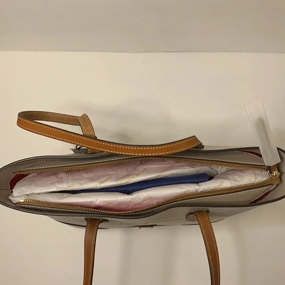 NWT DOONEY & BOURKE FLYNN WEXFORD LEATHER TOTE SHOULDER BAG  Dooney & Bourke Wexford Leather Tote Bag NWT